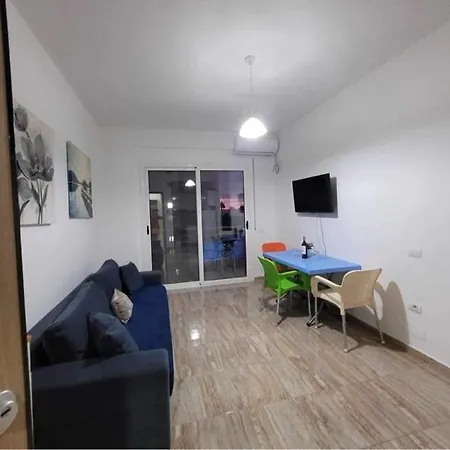 Jl Tirana Apartament Radhimë