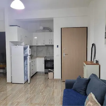 Apartment Jl Tirana