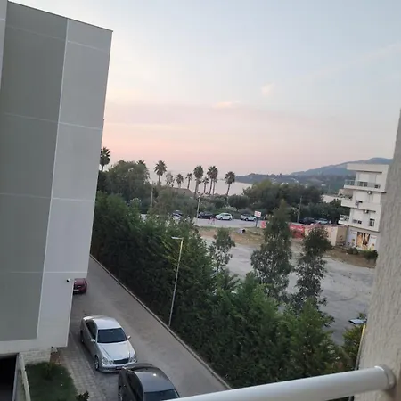 Jl Tirana Apartment *