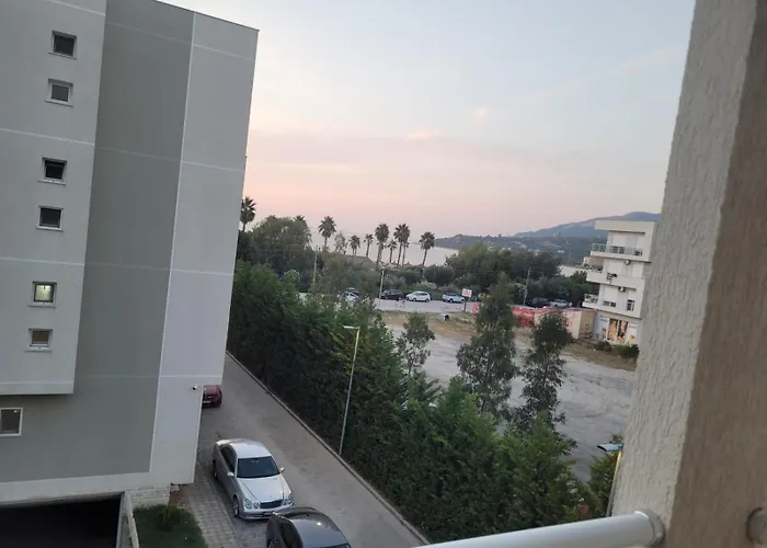 Jl Tirana Апартаменты *